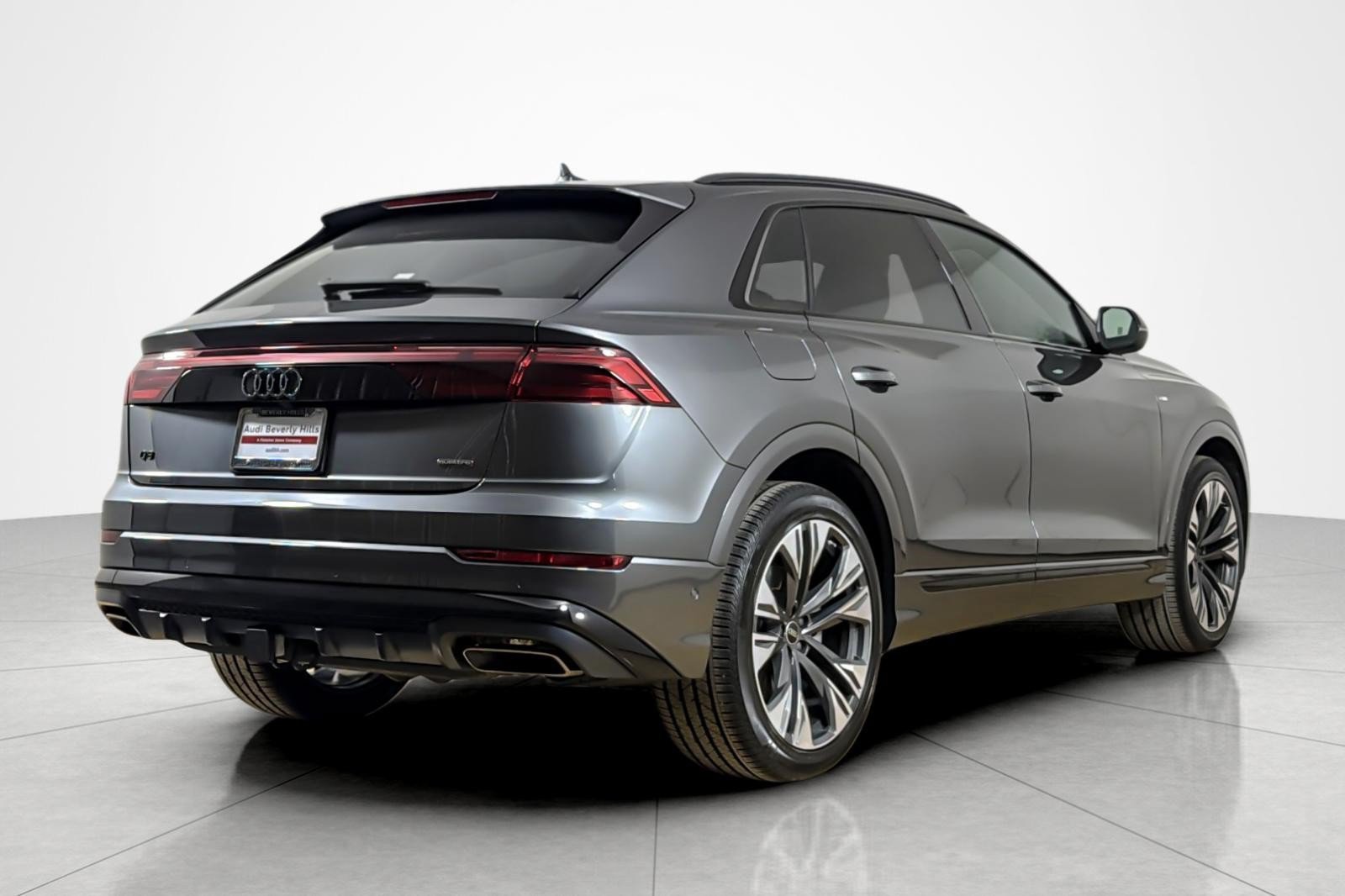 Used 2026 Audi Q8 Premium Plus w/ Premium Plus Package AWD/4WD image 5