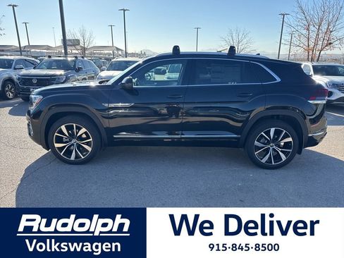 New 2026 Volkswagen Atlas Cross Sport SEL Premium R-Line image 2