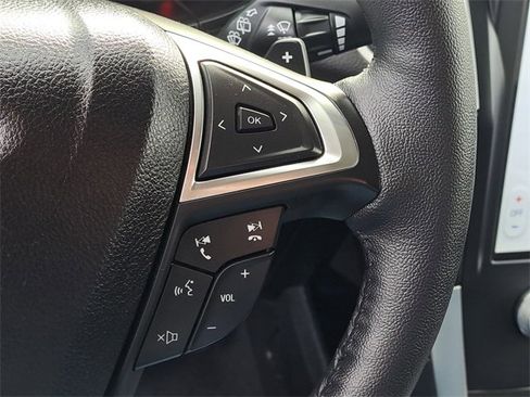 Certified 2024 Ford Edge SEL w/ Convenience Package image 15