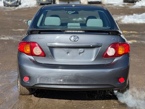 Used 2010 Toyota Corolla LE image 5