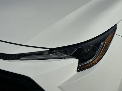 Used 2026 Toyota Corolla LE FWD image 11