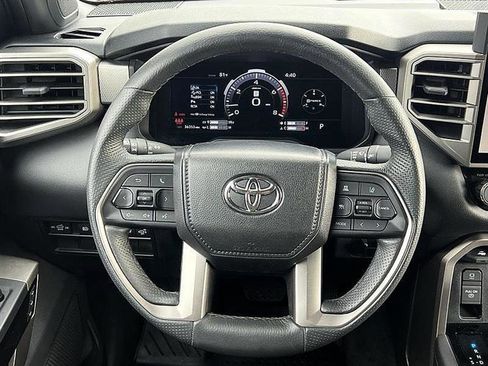 Used 2025 Toyota Tundra Limited AWD/4WD image 22