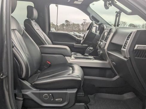 Certified 2018 Ford F150 Platinum w/ Equipment Group 701A Luxury image 28