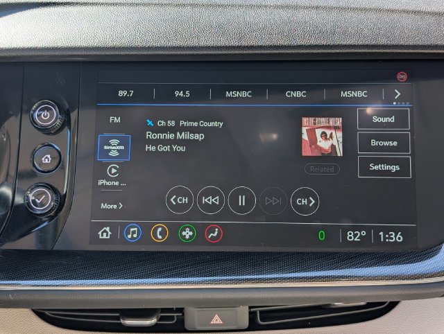 Used 2023 Buick Envision Preferred FWD image 17