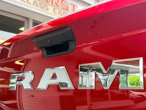 Used 2025 RAM 2500 Big Horn AWD/4WD image 9