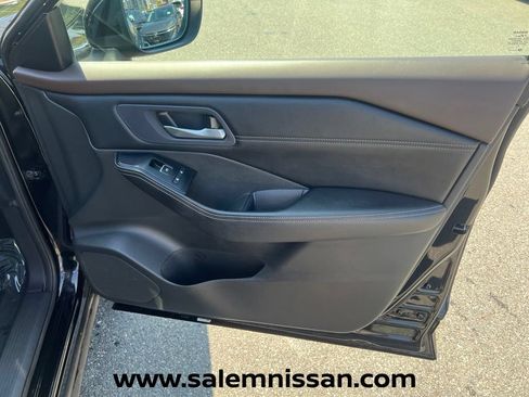Used 2023 Nissan Rogue SL w/ SL Premium Package AWD/4WD image 26