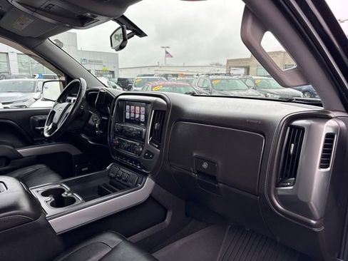 Used 2017 Chevrolet Silverado 1500 LTZ Z71 w/ LTZ Plus Package image 27