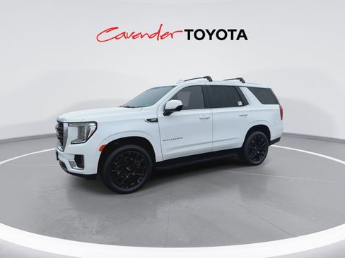 Used 2024 GMC Yukon SLE w/ Gmc Pro Safety Plus Package image 4