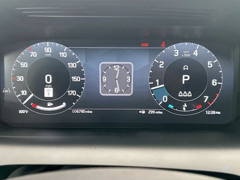 Certified 2025 Land Rover Discovery Sport S AWD/4WD image 33
