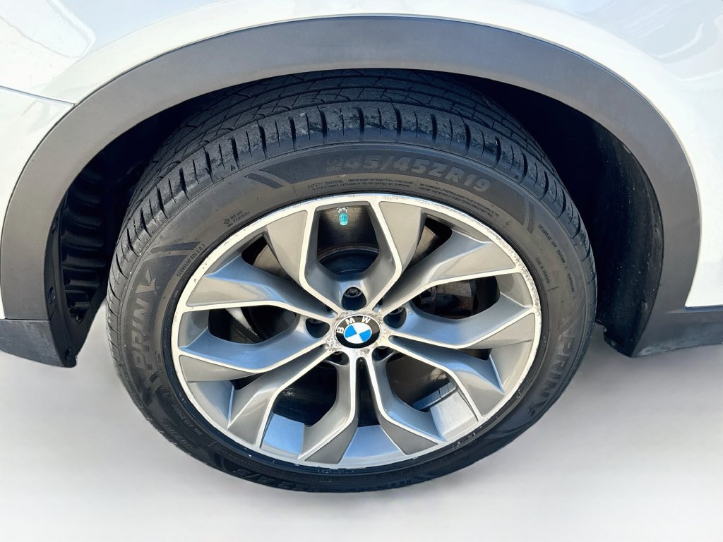 Used 2016 BMW X3 xDrive28i AWD/4WD image 41