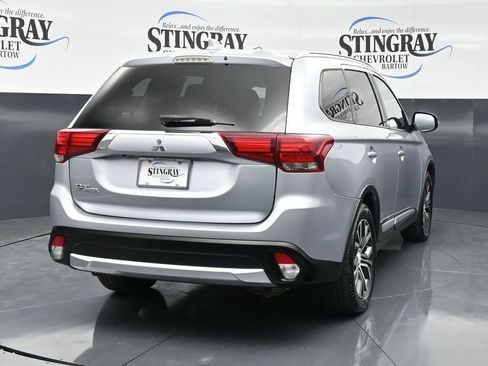 Used 2017 Mitsubishi Outlander ES FWD image 8