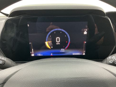 Used 2024 Chevrolet TrailBlazer LS FWD image 26