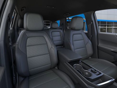 New 2026 Chevrolet Equinox LT w/ Convenience Package II image 16