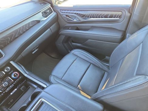 Used 2023 GMC Yukon Denali image 19