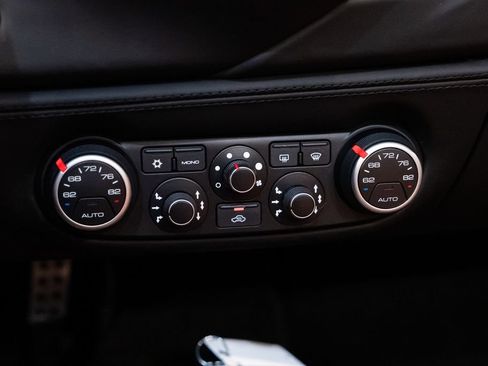 Certified 2019 Ferrari 488 Spider RWD image 32