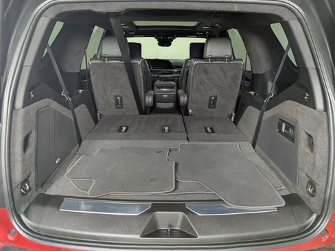 Used 2024 Cadillac Escalade V image 25