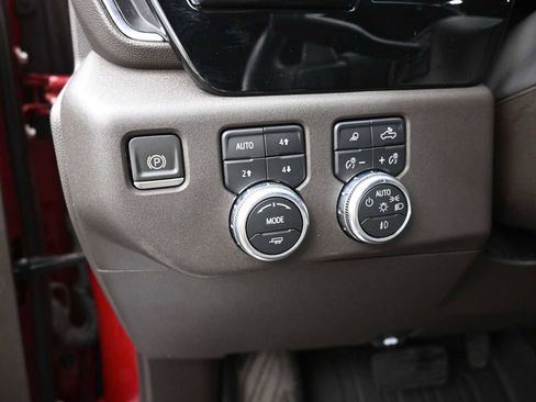 Used 2022 GMC Sierra 1500 SLT w/ SLT Premium Plus Package image 11