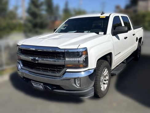 Used 2017 Chevrolet Silverado 1500 LT w/ All Star Edition AWD/4WD image 2