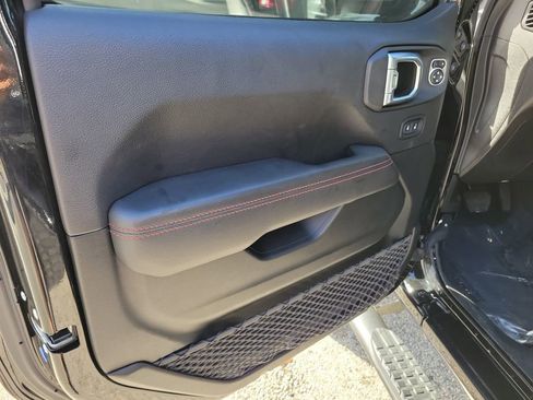 Used 2021 Jeep Wrangler Unlimited Rubicon image 23