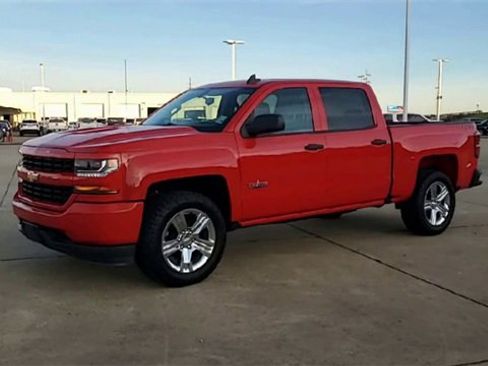 Certified 2018 Chevrolet Silverado 1500 Custom w/ Texas Edition image 4