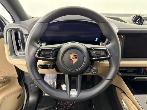 Certified 2026 Porsche Cayenne E-Hybrid AWD/4WD image 35