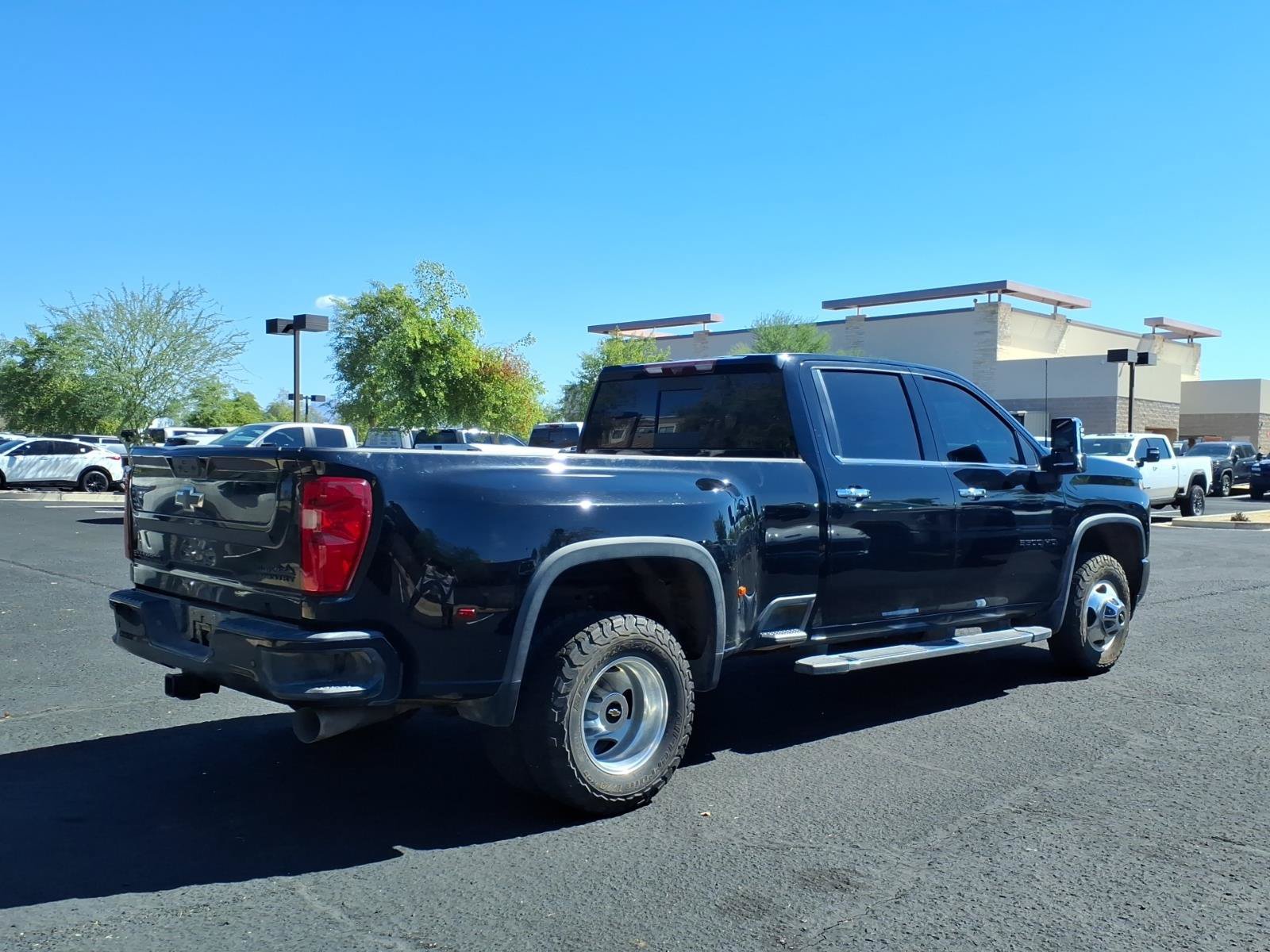 Used 2023 Chevrolet Silverado 3500 High Country AWD/4WD image 5