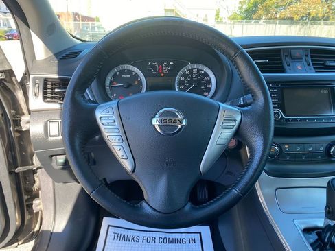 Used 2015 Nissan Sentra SV image 15