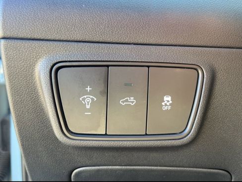 Certified 2023 Hyundai Santa Cruz SEL Premium image 41