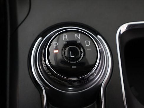 Used 2020 Ford Fusion Energi Titanium image 56