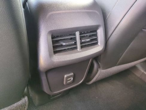 Used 2024 Chevrolet Equinox RS w/ RS Leather Package AWD/4WD image 13