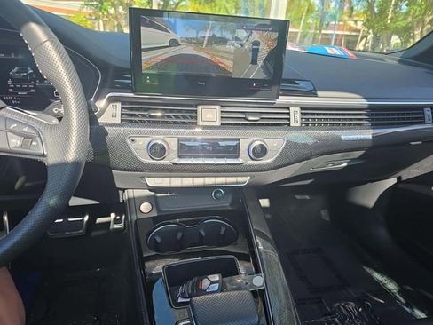 Used 2023 Audi S4 Premium Plus image 3