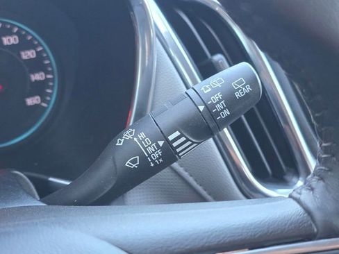 Used 2019 Chevrolet Equinox Premier image 37