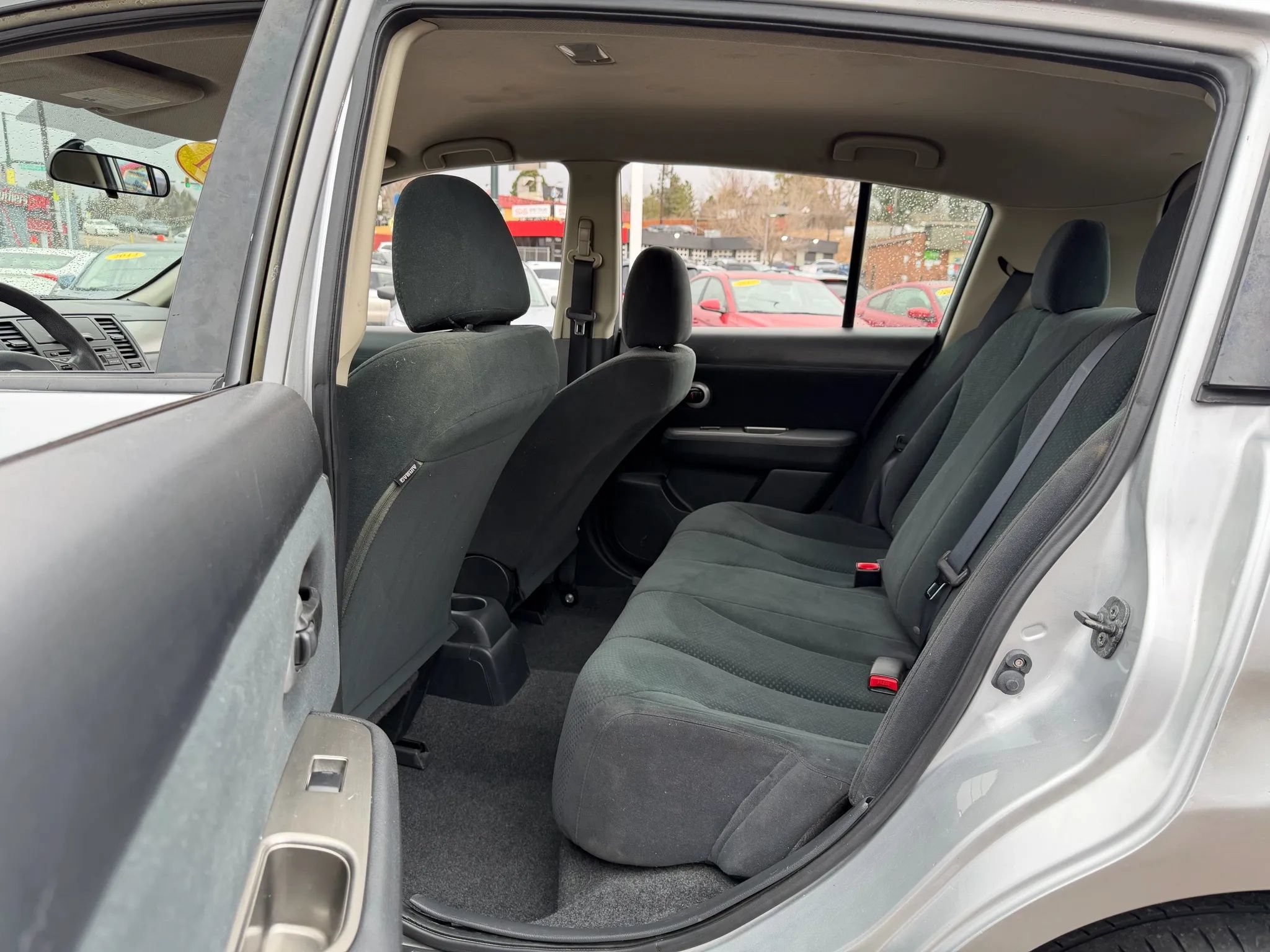 Used 2011 Nissan Versa 1.8 S w/ PWR Plus Pkg FWD image 15