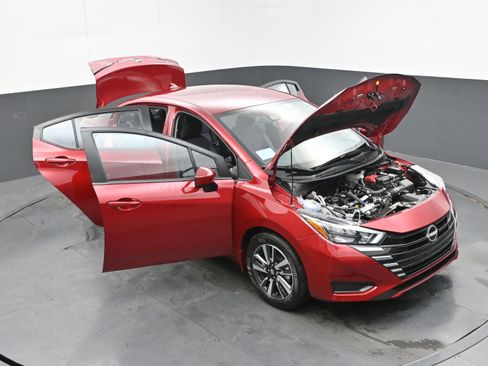 Certified 2025 Nissan Versa SV w/ Trunk Package image 38