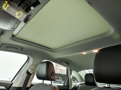 New 2026 Volkswagen Jetta SE FWD image 8