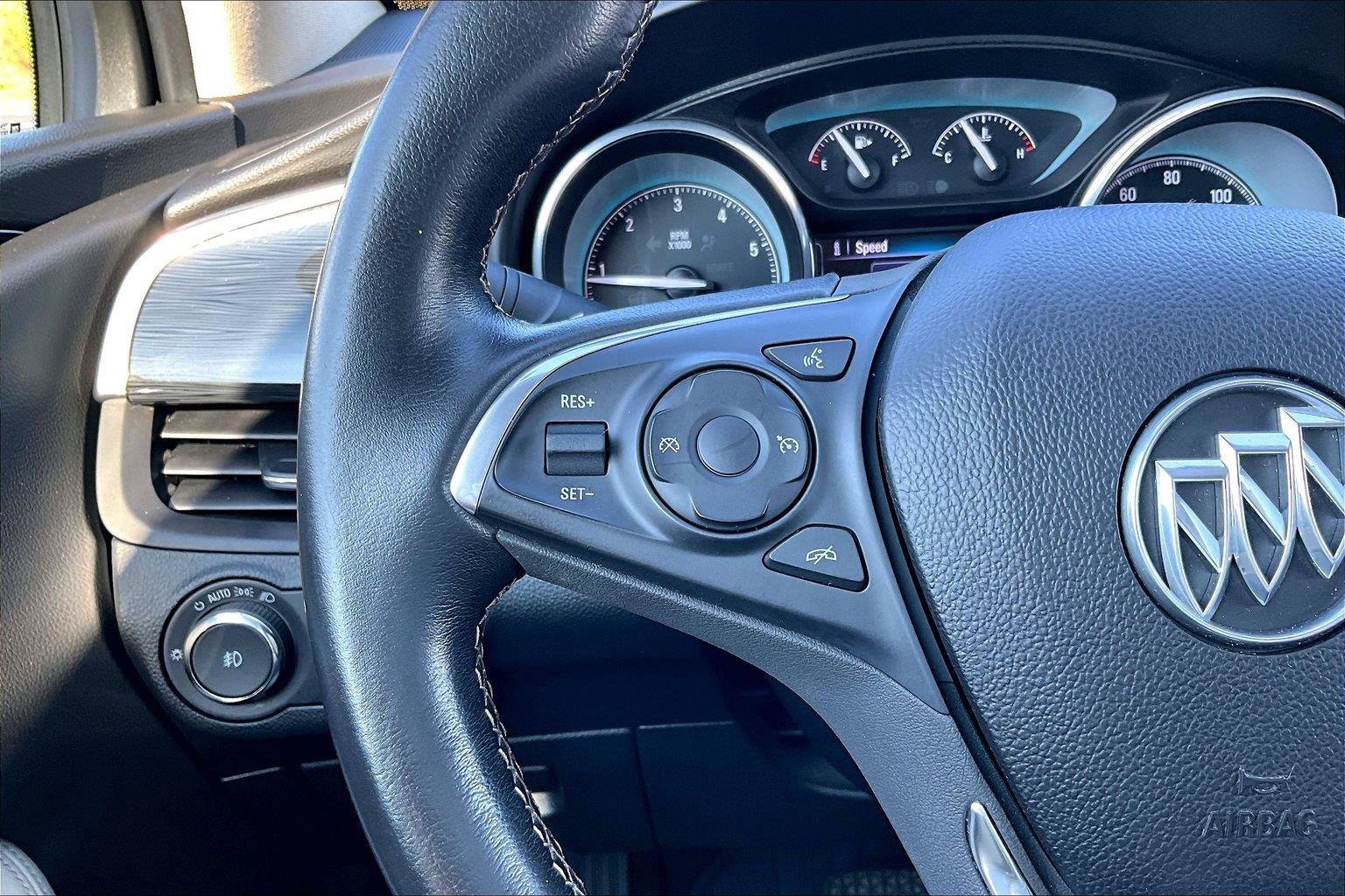 Used 2018 Buick Envision Preferred FWD image 18