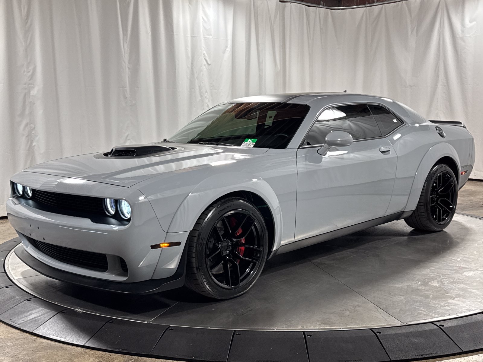 Used 2022 Dodge Challenger R/T Scat Pack RWD image 1