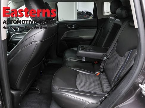 Used 2022 Jeep Compass Latitude AWD/4WD image 20