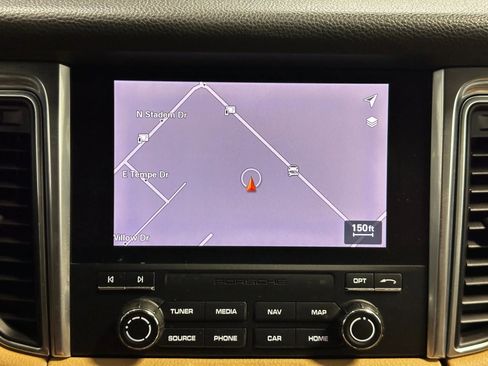 Used 2017 Porsche Macan image 43