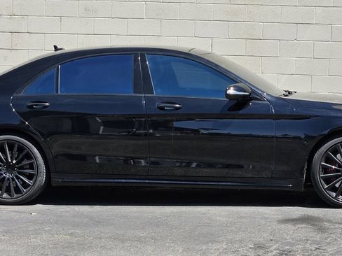 Used 2016 Mercedes-Benz S 550 Sedan image 6