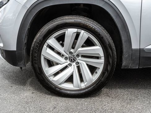 Used 2022 Volkswagen Atlas Cross Sport SE AWD/4WD image 33