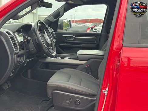 Used 2023 RAM 1500 Big Horn AWD/4WD image 9