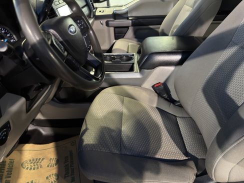 Used 2020 Ford F250 XLT w/ XLT Premium Package image 11