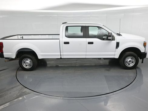 Certified 2022 Ford F250 XL w/ Power Equipment Group image 37