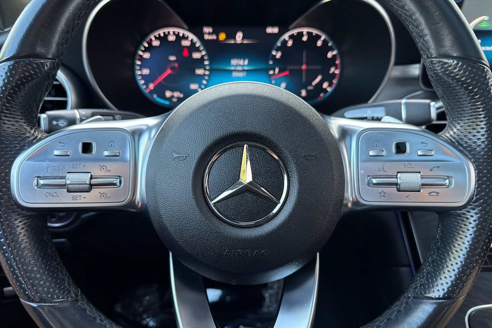 Used 2022 Mercedes-Benz GLC 300 image 10
