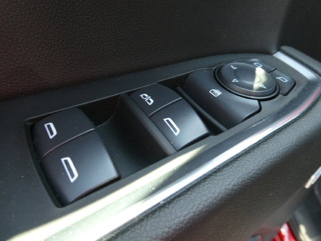Certified 2025 Chevrolet Silverado 1500 RST AWD/4WD image 24