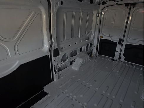 New 2026 Ford Transit 250 148 Medium Roof RWD image 10