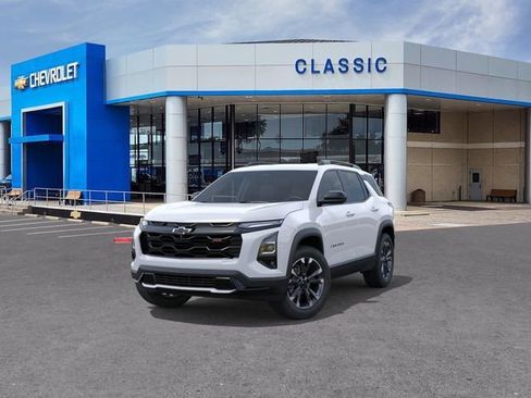 New 2026 Chevrolet Equinox RS w/ Convenience Package III FWD image 8