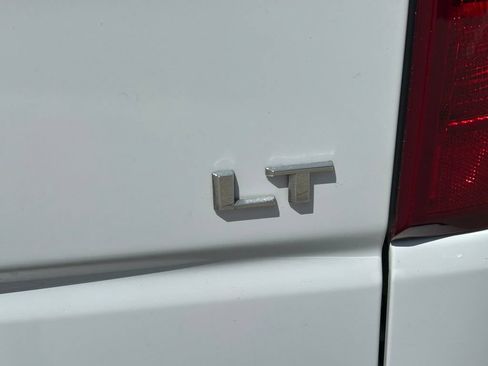Used 2025 Chevrolet Silverado 1500 LT RWD image 13