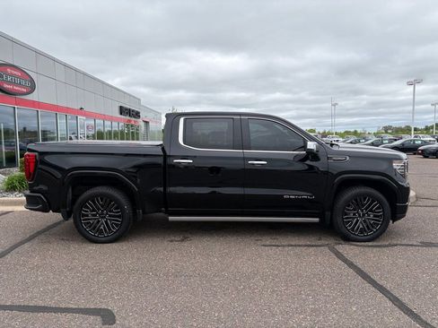 Used 2022 GMC Sierra 1500 Denali Ultimate AWD/4WD image 2